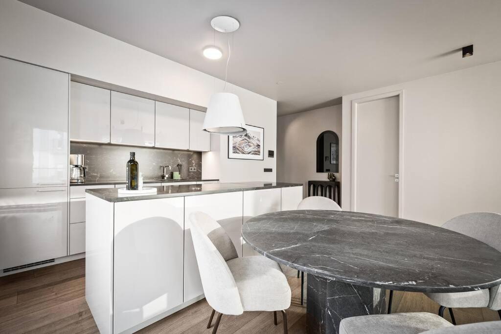 Private Lux 2Br & 2Ba City Center With Free Parking Reykjavík Dış mekan fotoğraf
